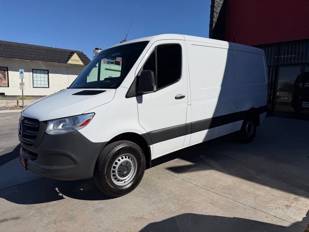 Used 2019 Mercedes-Benz Sprinter 144 image 7