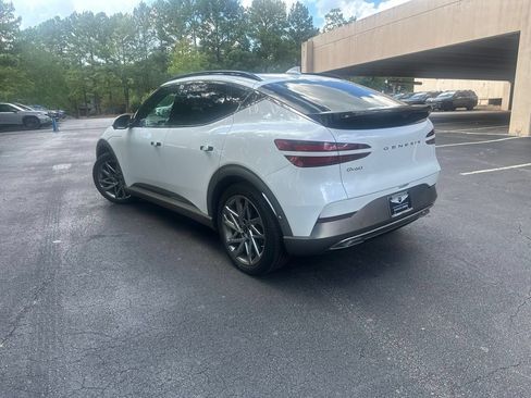 Used 2023 Genesis GV60 Advanced AWD/4WD image 3