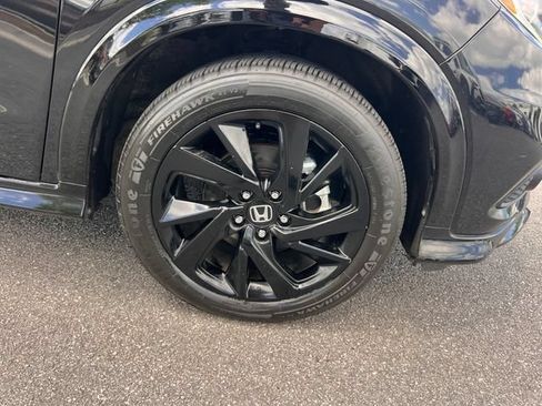 Used 2021 Honda HR-V Sport image 32