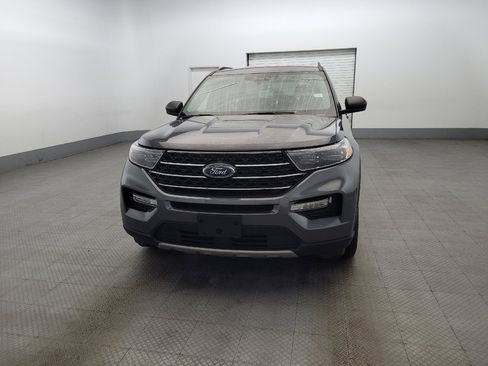 Used 2024 Ford Explorer XLT w/ Equipment Group 202A image 15