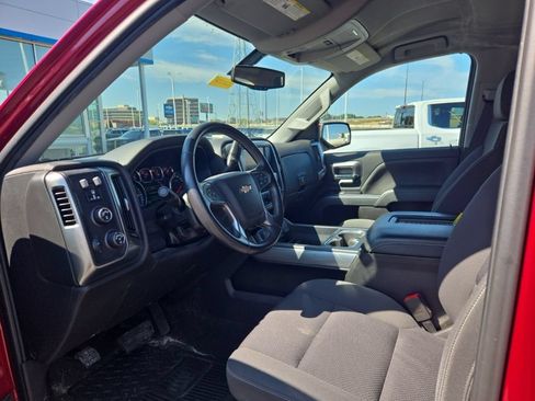 Used 2018 Chevrolet Silverado 1500 LT w/ All Star Edition AWD/4WD image 12