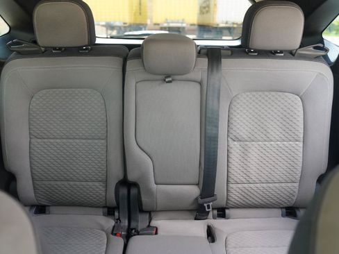 Used 2020 Ford Escape SE FWD image 33