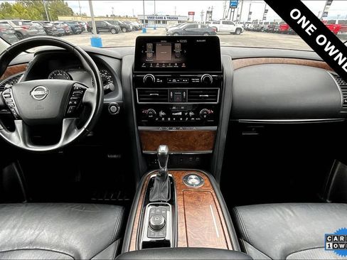 Used 2022 Nissan Armada SL w/ Captain's Chairs Package image 7