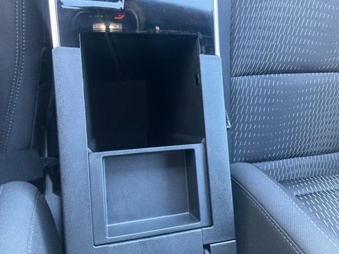 Used 2025 Chevrolet Equinox LT AWD/4WD image 20