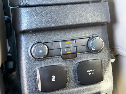 Used 2018 Ford Explorer Limited w/ Equipment Group 301A image 21