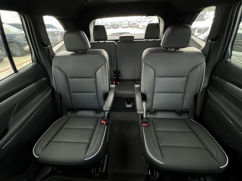 New 2026 Buick Enclave Preferred w/ Power Package image 24