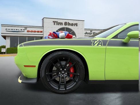 Used 2023 Dodge Challenger R/T w/ T/A Package image 10