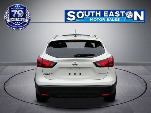 Used 2017 Nissan Rogue Sport SL w/ SL Premium Package AWD/4WD image 4