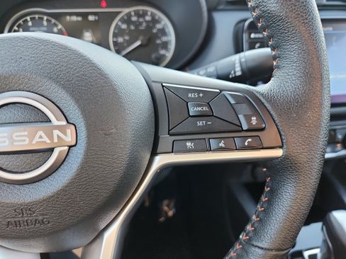 Used 2025 Nissan Versa SR w/ Trunk Package FWD image 23