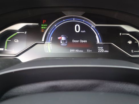 Used 2018 Honda Clarity Plug-In Hybrid image 27