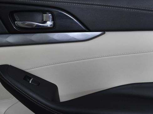 Used 2019 Nissan Maxima 3.5 SL w/ Floor Mat Group image 25