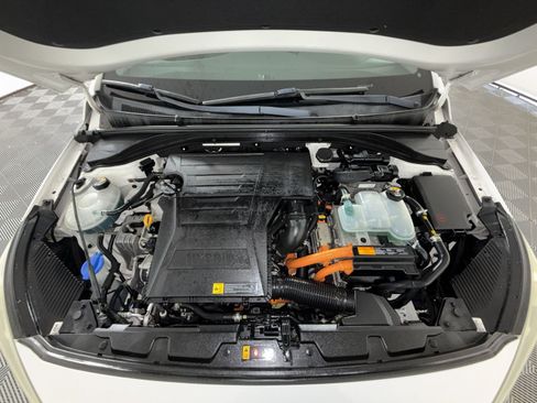 Used 2017 Hyundai Ioniq SEL w/ Tech Package 02 FWD image 26