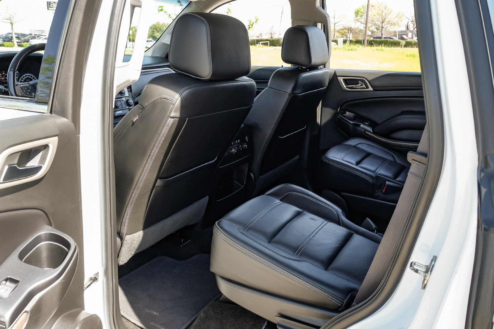 Used 2018 GMC Yukon Denali RWD image 44