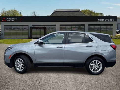 Used 2024 Chevrolet Equinox LT AWD/4WD image 2