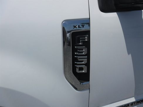 Used 2022 Ford F350 XLT image 22