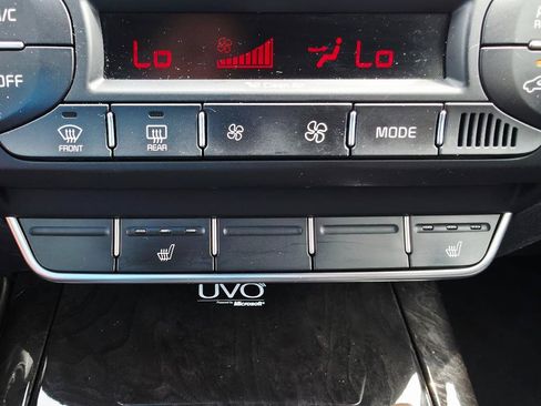 Used 2016 Kia Sorento EX FWD image 33