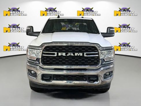 Used 2024 RAM 2500 Big Horn w/ Off Road Package image 2