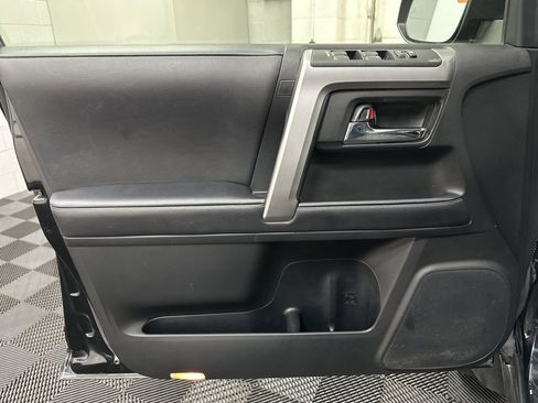 Used 2022 Toyota 4Runner SR5 Premium w/ Moonroof Package image 17