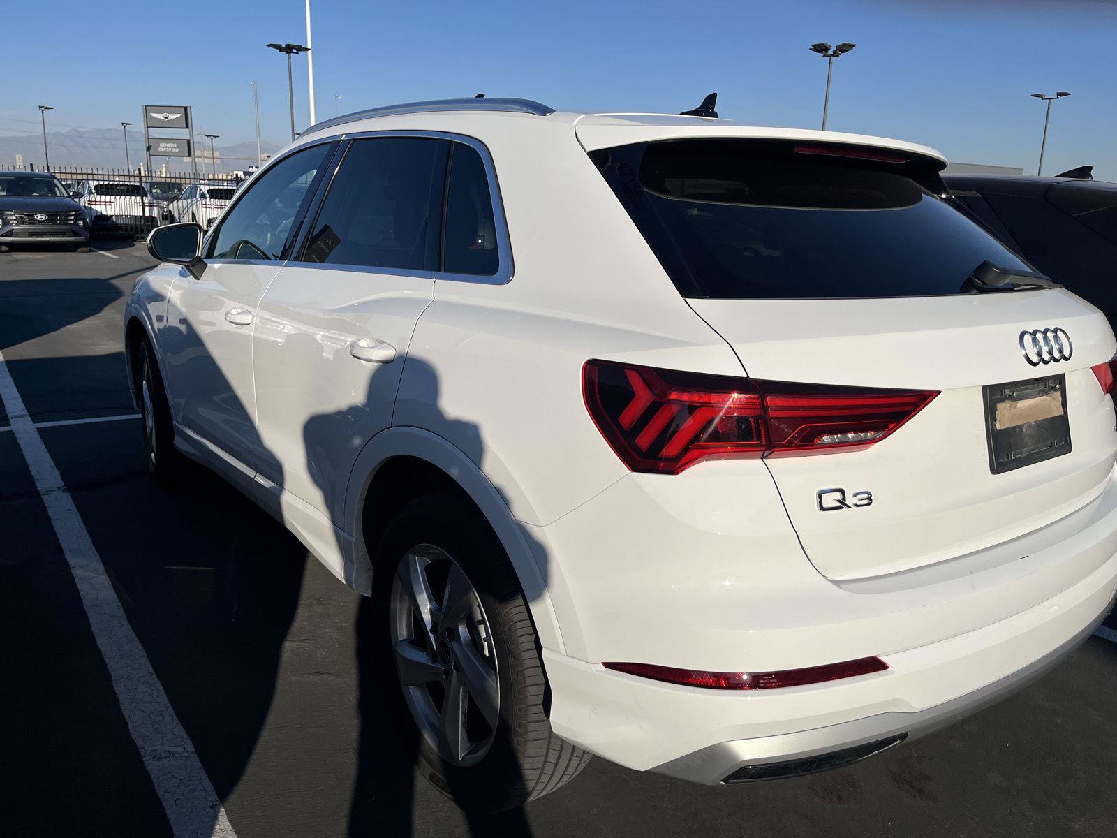 Used 2021 Audi Q3 2.0T Premium AWD/4WD image 6