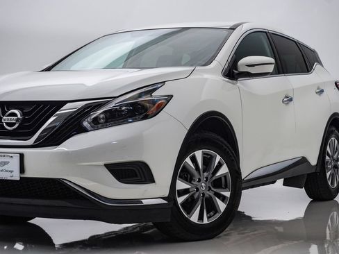 Used 2018 Nissan Murano S AWD/4WD image 2