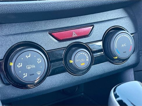 Used 2019 Subaru Crosstrek 2.0i Premium w/ Eyesight System image 15