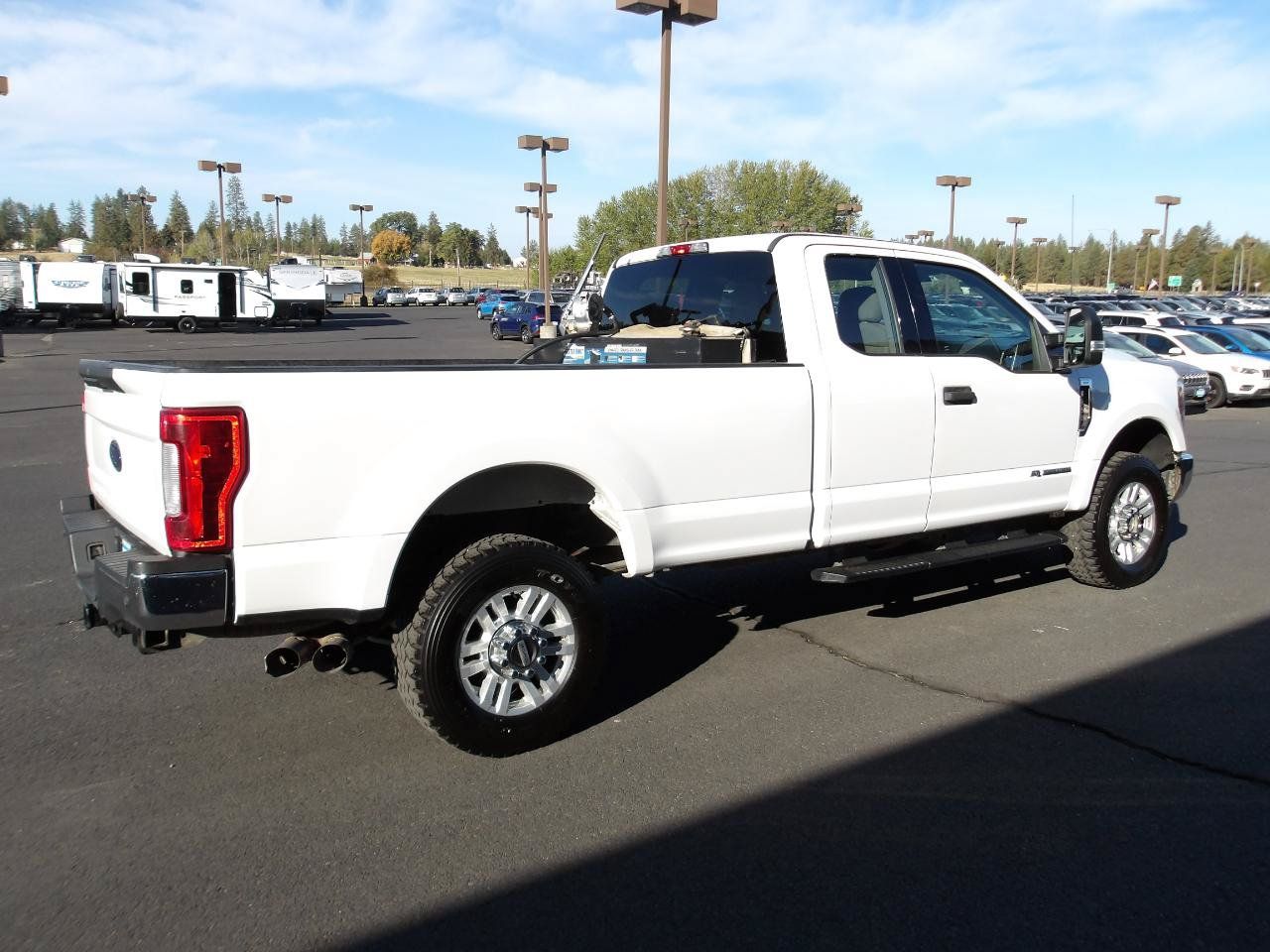 Used 2019 Ford F350 XLT w/ XLT Value Package AWD/4WD image 5
