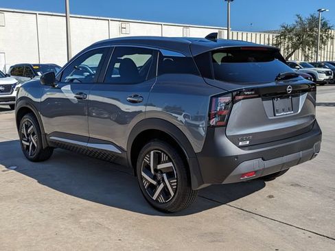New 2026 Nissan Kicks SV w/ SV Premium Package FWD image 7