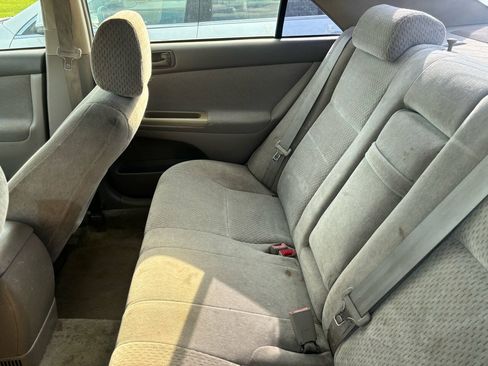 Used 2003 Toyota Camry LE FWD image 5
