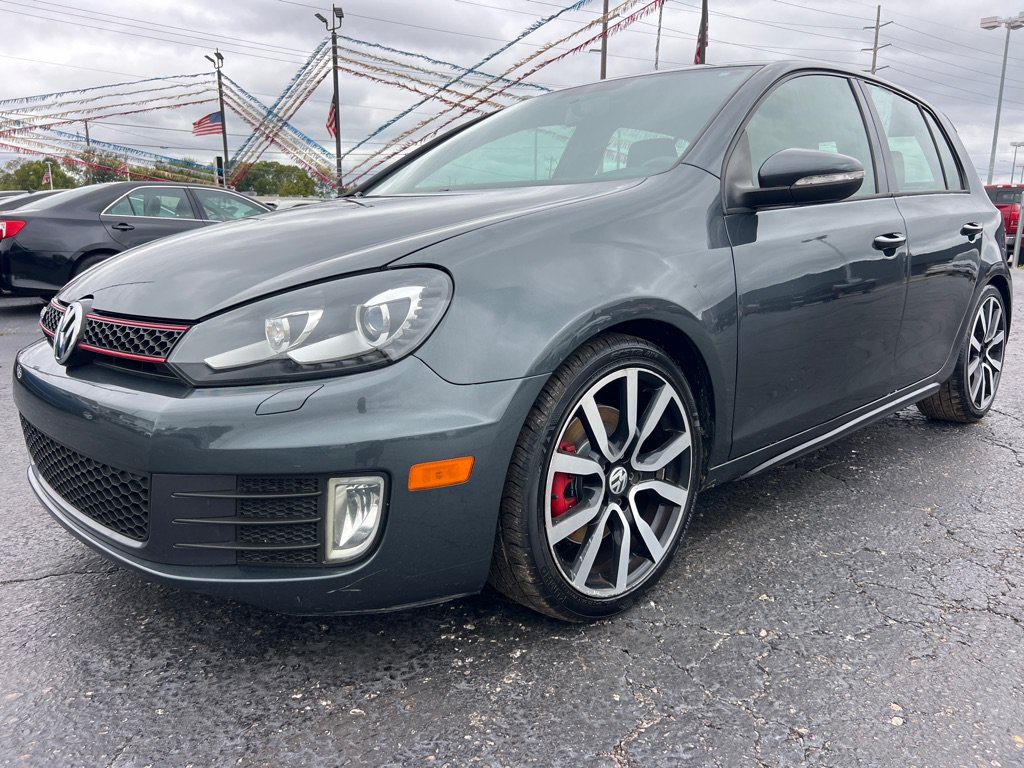 Used 2014 Volkswagen GTI Driver's Edition FWD image 3