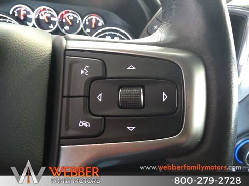 Used 2019 Chevrolet Silverado 1500 LT Trail Boss AWD/4WD image 29