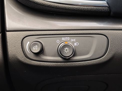 Used 2018 Buick Encore Preferred FWD image 22