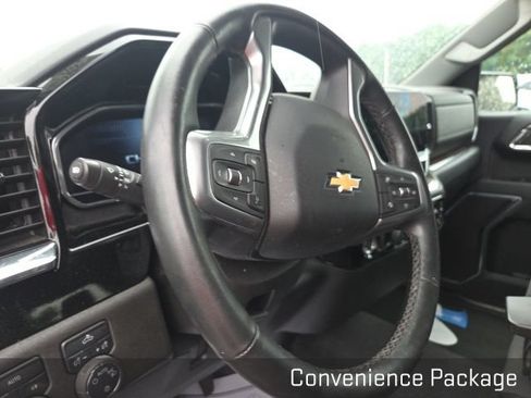 Used 2024 Chevrolet Silverado 1500 LT AWD/4WD image 11