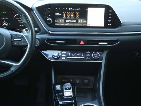 Used 2022 Hyundai Sonata Limited image 14