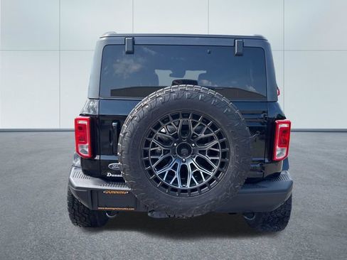 Used 2021 Ford Bronco Black Diamond AWD/4WD image 3