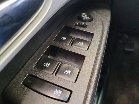 Used 2016 Chevrolet Equinox LT FWD image 27