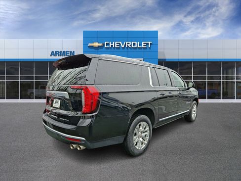 Certified 2024 GMC Yukon XL Denali image 7