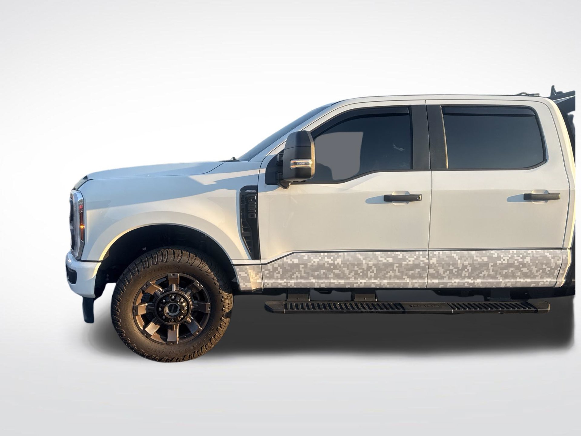 Used 2025 Ford F250 XL w/ STX Appearance Package AWD/4WD image 5