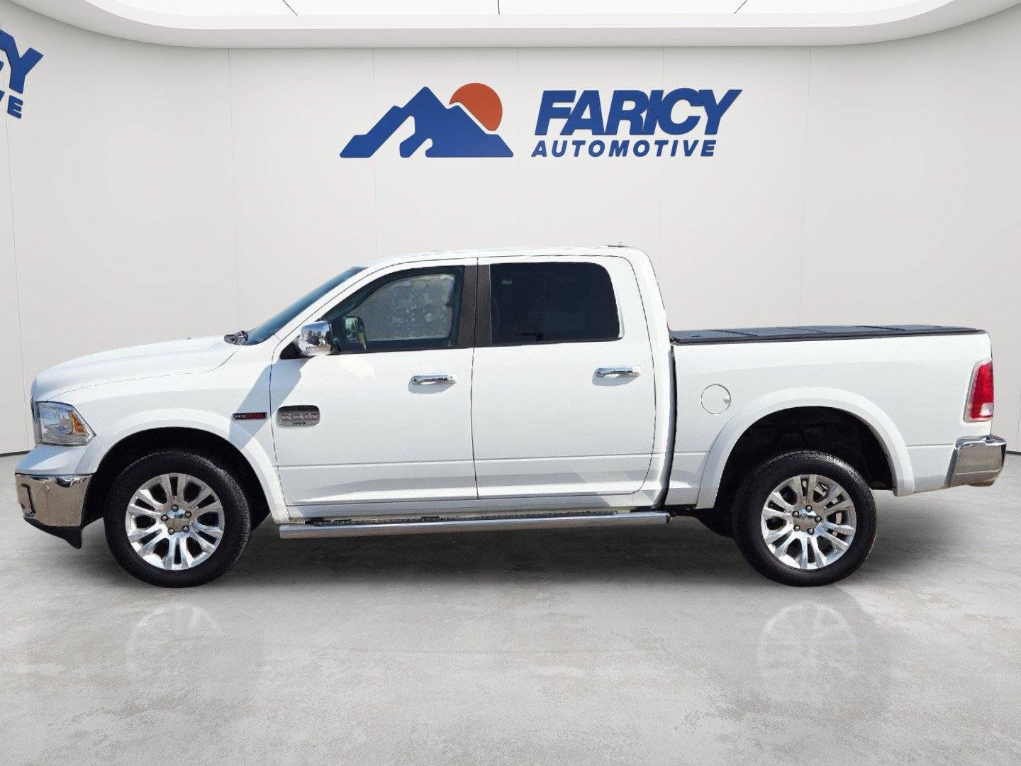 Used 2017 RAM 1500 Laramie Longhorn AWD/4WD image 2