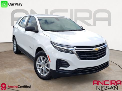 Used 2024 Chevrolet Equinox LS image 1