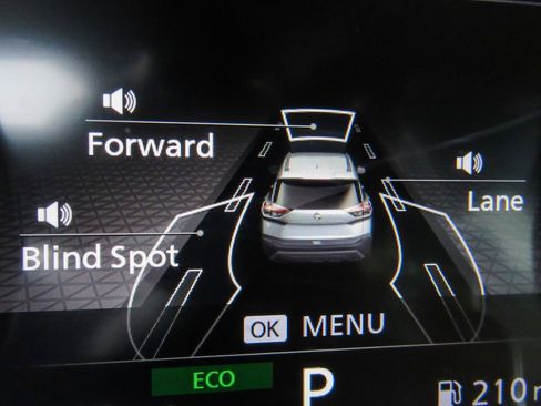 Certified 2023 Nissan Rogue S image 13