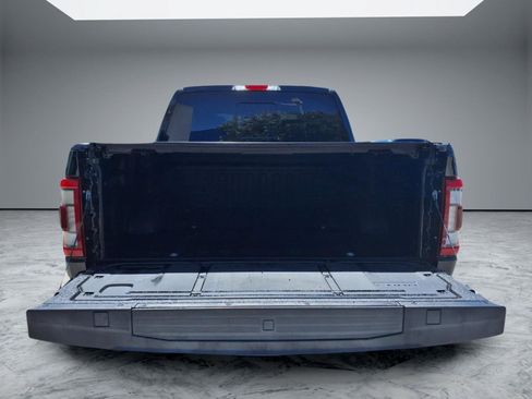 Used 2022 Ford F150 Lariat w/ Equipment Group 502A High AWD/4WD image 14