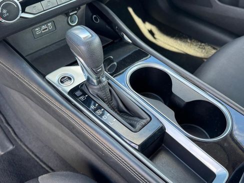 Used 2023 Nissan Altima 2.5 SV image 22