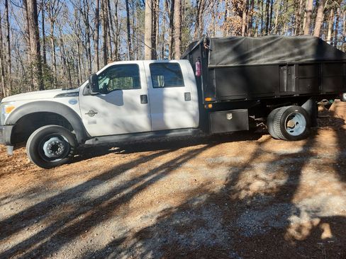 Used 2014 Ford F450 XL w/ Power Equipment Group image 1