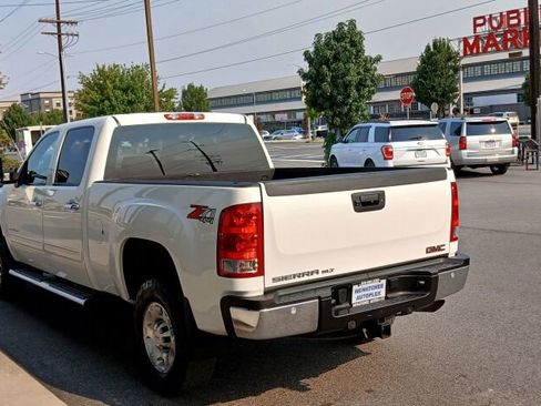 Used 2010 GMC Sierra 2500 SLT image 5