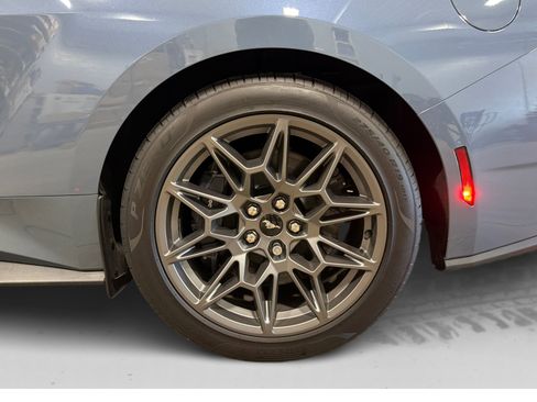Used 2025 Ford Mustang GT w/ GT Performance Package RWD image 47
