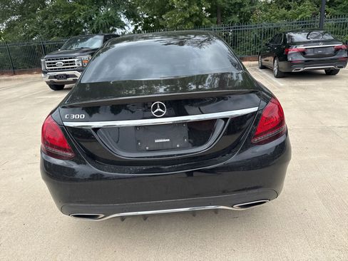 Used 2021 Mercedes-Benz C 300 Sedan image 5