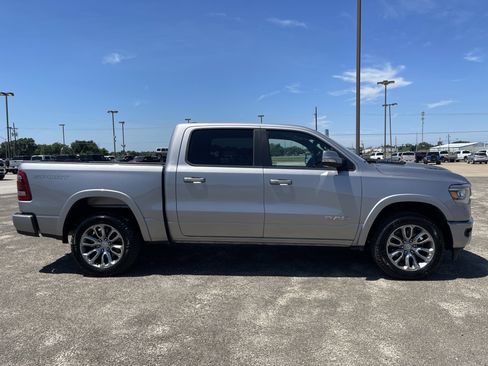 Used 2021 RAM 1500 Laramie w/ Sport Appearance Package AWD/4WD image 3
