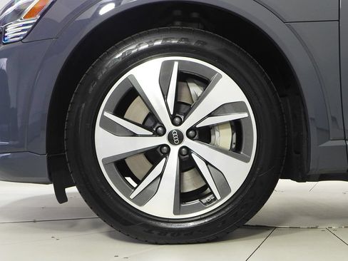 Used 2024 Audi Q8 e-tron Premium AWD/4WD image 5