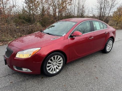 Used 2013 Buick Regal Premium image 1