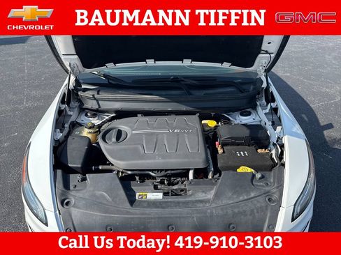 Used 2014 Jeep Cherokee Latitude AWD/4WD image 27